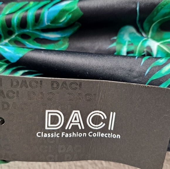 NWT DACI One Piece Swimsuit  Size XL - Picture 5 of 5